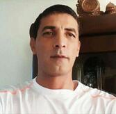 انا من الناصره، مطلق، 47 سنة هنا من أجل البحث عن شريك لتحقيق زواج عادي تعرف عليّ أكثر من خلال بروفايلي، فربّ صدفة خير من ألف ميعاد.