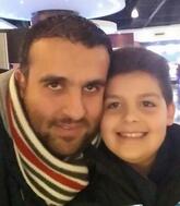 انا من لندن، متزوج، 45 سنة هنا من أجل البحث عن شريك لتحقيق زواج عادي تعرف عليّ أكثر من خلال بروفايلي، فربّ صدفة خير من ألف ميعاد.