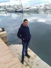 انا من sidi bel abbes ، أعزب، 34 سنة هنا من أجل البحث عن شريك لتحقيق زواج عادي تعرف عليّ أكثر من خلال بروفايلي، فربّ صدفة خير من ألف ميعاد.