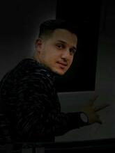 انا من روسيا البيضاء، أعزب، 34 سنة هنا من أجل البحث عن شريك لتحقيق علاقة تعارف تعرف عليّ أكثر من خلال بروفايلي، فربّ صدفة خير من ألف ميعاد.