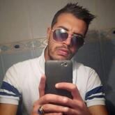 انا من biskra، أعزب، 34 سنة هنا من أجل البحث عن شريك لتحقيق زواج عادي تعرف عليّ أكثر من خلال بروفايلي، فربّ صدفة خير من ألف ميعاد.