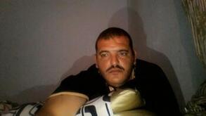 انا من تندوف، متزوج، 40 سنة هنا من أجل البحث عن شريك لتحقيق زواج عادي تعرف عليّ أكثر من خلال بروفايلي، فربّ صدفة خير من ألف ميعاد.