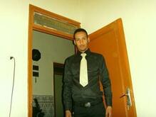 انا من guelmim، أعزب، 37 سنة هنا من أجل البحث عن شريك لتحقيق زواج مسيار تعرف عليّ أكثر من خلال بروفايلي، فربّ صدفة خير من ألف ميعاد.