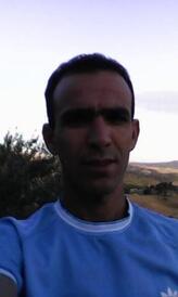 انا من bba، متزوج، 42 سنة هنا من أجل البحث عن شريك لتحقيق زواج متعدد تعرف عليّ أكثر من خلال بروفايلي، فربّ صدفة خير من ألف ميعاد.