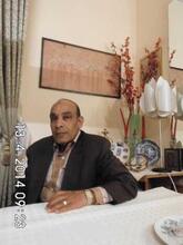 انا أرمل، 75 سنة هنا من أجل البحث عن شريك لتحقيق زواج متعدد تعرف عليّ أكثر من خلال بروفايلي، فربّ صدفة خير من ألف ميعاد.