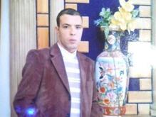 انا من عين وسارة، مطلق، 41 سنة هنا من أجل البحث عن شريك لتحقيق زواج عادي تعرف عليّ أكثر من خلال بروفايلي، فربّ صدفة خير من ألف ميعاد.