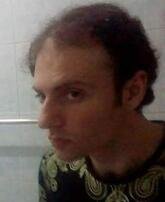 انا من ذوي الشعر كستنائي هنا من أجل البحث عن شريك لتحقيق علاقة تعارف تعرف عليّ أكثر من خلال بروفايلي، فربما تكون الصدفة هي البداية.