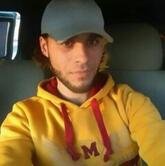 شكلي نحيف، 30 سنة هنا من أجل البحث عن شريك لتحقيق تعارف وصداقة .
