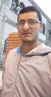 انا من skikda، أعزب، 39 سنة هنا من أجل البحث عن شريك لتحقيق زواج عادي تعرف عليّ أكثر من خلال بروفايلي، فربّ صدفة خير من ألف ميعاد.