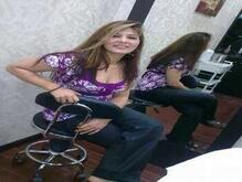 انا عزباء، 40 سنة هنا من أجل البحث عن شريك لتحقيق زواج عادي تعرف عليّ أكثر من خلال بروفايلي، فربّ صدفة خير من ألف ميعاد.