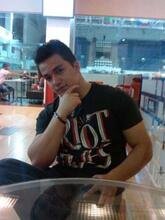 انا من buk cakmage، أعزب، 36 سنة هنا من أجل البحث عن شريك لتحقيق 0 تعرف عليّ أكثر من خلال بروفايلي، فربّ صدفة خير من ألف ميعاد.