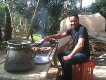 انا من توزر، أعزب، 35 سنة هنا من أجل البحث عن شريك لتحقيق زواج عادي تعرف عليّ أكثر من خلال بروفايلي، فربّ صدفة خير من ألف ميعاد.