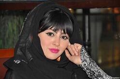 انا انسانة مع نفسي ولي مبدء ولي نظرة وتحكمني قناعاتي احاسيسي حقيقية تابثة في الوصل والهجران انا طبعي اذا حبيت احب بكل حالاتي ولا اجامل باحاسيسي ولا اقبل في الهوى...