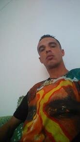 شكلي معاق، 35 سنة هنا من أجل البحث عن شريك لتحقيق زواج عادي تعرف عليّ أكثر من خلال بروفايلي، فقد تكون الصدفة التي تجمعنا أفضل من ألف ميعاد.