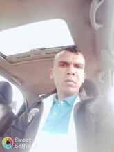 انا من معسكر، أعزب، 35 سنة هنا من أجل البحث عن شريك لتحقيق علاقة تعارف تعرف عليّ أكثر من خلال بروفايلي، فربّ صدفة خير من ألف ميعاد.
