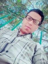 انا من برج الحوت، 35 سنة هنا من أجل البحث عن شريك لتحقيق زواج عادي تعرف عليّ أكثر من خلال بروفايلي، فربما نجمك هو الذي دلّك إلي.