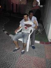 انا من doa، أعزب، 40 سنة هنا من أجل البحث عن شريك لتحقيق -- تعرف عليّ أكثر من خلال بروفايلي، فربّ صدفة خير من ألف ميعاد.