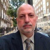انا من روتردام، متزوج، 66 سنة هنا من أجل البحث عن شريك لتحقيق زواج عادي تعرف عليّ أكثر من خلال بروفايلي، فربّ صدفة خير من ألف ميعاد.