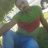 انا أعزب، 39 سنة هنا من أجل البحث عن شريك لتحقيق زواج عادي تعرف عليّ أكثر من خلال بروفايلي، فربّ صدفة خير من ألف ميعاد.