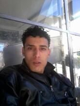 انا من beni mallal، متزوج، 39 سنة هنا من أجل البحث عن شريك لتحقيق -- تعرف عليّ أكثر من خلال بروفايلي، فربّ صدفة خير من ألف ميعاد.