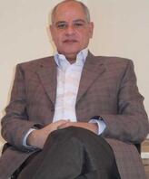 انا من القاهره الجديده، مطلق، 66 سنة هنا من أجل البحث عن شريك لتحقيق زواج عادي تعرف عليّ أكثر من خلال بروفايلي، فربّ صدفة خير من ألف ميعاد.