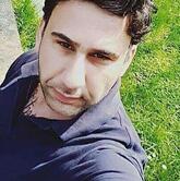 انا من ميلانو، أعزب، 41 سنة هنا من أجل البحث عن شريك لتحقيق زواج عادي تعرف عليّ أكثر من خلال بروفايلي، فربّ صدفة خير من ألف ميعاد.
