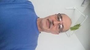 انا من كوبنهاكن، أعزب، 63 سنة هنا من أجل البحث عن شريك لتحقيق زواج عادي تعرف عليّ أكثر من خلال بروفايلي، فربّ صدفة خير من ألف ميعاد.