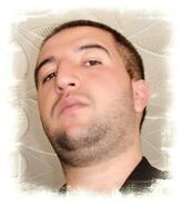 انا من نقاوس، أعزب، 40 سنة هنا من أجل البحث عن شريك لتحقيق زواج عادي تعرف عليّ أكثر من خلال بروفايلي، فربّ صدفة خير من ألف ميعاد.