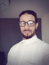 انا من ماتز، أعزب، 41 سنة هنا من أجل البحث عن شريك لتحقيق زواج عادي تعرف عليّ أكثر من خلال بروفايلي، فربّ صدفة خير من ألف ميعاد.