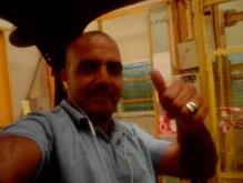 انا من alger، أعزب، 41 سنة هنا من أجل البحث عن شريك لتحقيق زواج عادي تعرف عليّ أكثر من خلال بروفايلي، فربّ صدفة خير من ألف ميعاد.
