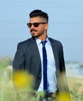 انا من العقبة، مطلق، 38 سنة هنا من أجل البحث عن شريك لتحقيق علاقة تعارف تعرف عليّ أكثر من خلال بروفايلي، فربّ صدفة خير من ألف ميعاد.