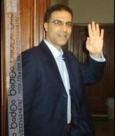 انا من صور، مطلق، 55 سنة هنا من أجل البحث عن شريك لتحقيق زواج عادي تعرف عليّ أكثر من خلال بروفايلي، فربّ صدفة خير من ألف ميعاد.