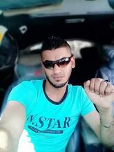 انا من حيفا، أعزب، 32 سنة هنا من أجل البحث عن شريك لتحقيق علاقة تعارف تعرف عليّ أكثر من خلال بروفايلي، فربّ صدفة خير من ألف ميعاد.