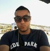 انا أعزب، 33 سنة هنا من أجل البحث عن شريك لتحقيق علاقة تعارف تعرف عليّ أكثر من خلال بروفايلي، فربّ صدفة خير من ألف ميعاد.