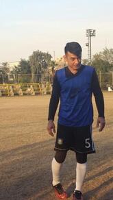 انا من baghdad، متزوج، 43 سنة هنا من أجل البحث عن شريك لتحقيق زواج عادي تعرف عليّ أكثر من خلال بروفايلي، فربّ صدفة خير من ألف ميعاد.