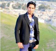 انا من دهوك، مطلق، 40 سنة هنا من أجل البحث عن شريك لتحقيق زواج عادي تعرف عليّ أكثر من خلال بروفايلي، فربّ صدفة خير من ألف ميعاد.