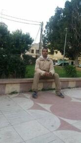 انا من errachidia، أعزب، 34 سنة هنا من أجل البحث عن شريك لتحقيق زواج عادي تعرف عليّ أكثر من خلال بروفايلي، فربّ صدفة خير من ألف ميعاد.