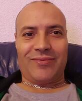 انا من hessen، مطلق، 57 سنة هنا من أجل البحث عن شريك لتحقيق زواج عادي تعرف عليّ أكثر من خلال بروفايلي، فربّ صدفة خير من ألف ميعاد.