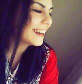 انا أرملة، 36 سنة هنا من أجل البحث عن شريك لتحقيق زواج عادي تعرف عليّ أكثر من خلال بروفايلي، فربّ صدفة خير من ألف ميعاد.