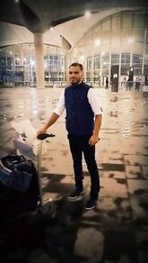 انا من الشارقة، أعزب، 31 سنة هنا من أجل البحث عن شريك لتحقيق علاقة تعارف تعرف عليّ أكثر من خلال بروفايلي، فربّ صدفة خير من ألف ميعاد.