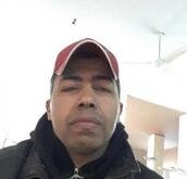 انا من صفاقس، أعزب، 52 سنة هنا من أجل البحث عن شريك لتحقيق زواج عادي تعرف عليّ أكثر من خلال بروفايلي، فربّ صدفة خير من ألف ميعاد.