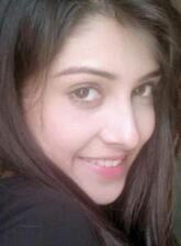 انا من الجيزه، عزباء، 32 سنة هنا من أجل البحث عن شريك لتحقيق زواج عادي تعرف عليّ أكثر من خلال بروفايلي، فربّ صدفة خير من ألف ميعاد.