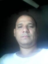 انا من الحديده، أعزب، 44 سنة هنا من أجل البحث عن شريك لتحقيق زواج عادي تعرف عليّ أكثر من خلال بروفايلي، فربّ صدفة خير من ألف ميعاد.