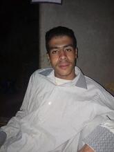انا من جرجا، أعزب، 27 سنة هنا من أجل البحث عن شريك لتحقيق زواج عادي تعرف عليّ أكثر من خلال بروفايلي، فربّ صدفة خير من ألف ميعاد.