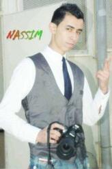 انا من tlemcen ، أعزب، 36 سنة هنا من أجل البحث عن شريك لتحقيق زواج عادي تعرف عليّ أكثر من خلال بروفايلي، فربّ صدفة خير من ألف ميعاد.