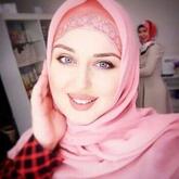 انا من بشار، عزباء، 37 سنة هنا من أجل البحث عن شريك لتحقيق زواج عادي تعرف عليّ أكثر من خلال بروفايلي، فربّ صدفة خير من ألف ميعاد.