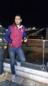 انا من ذوي العيون بني هنا من أجل البحث عن شريك لتحقيق زواج عادي تعرف عليّ أكثر من خلال بروفايلي، فقد تكون الأقدار هي البداية.