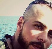 انا من tripoli، أعزب، 32 سنة هنا من أجل البحث عن شريك لتحقيق علاقة تعارف تعرف عليّ أكثر من خلال بروفايلي، فربّ صدفة خير من ألف ميعاد.