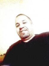 انا مطلق، 59 سنة هنا من أجل البحث عن شريك لتحقيق زواج عادي تعرف عليّ أكثر من خلال بروفايلي، فربّ صدفة خير من ألف ميعاد.