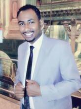 انا مطلق، 36 سنة هنا من أجل البحث عن شريك لتحقيق زواج مسيار تعرف عليّ أكثر من خلال بروفايلي، فربّ صدفة خير من ألف ميعاد.